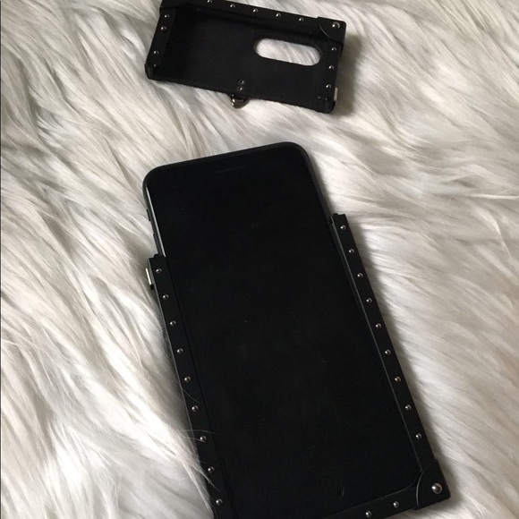 Louis Vuitton EYE-TRUNK FOR IPHONE 7 PLUS - Picture 8 of 8